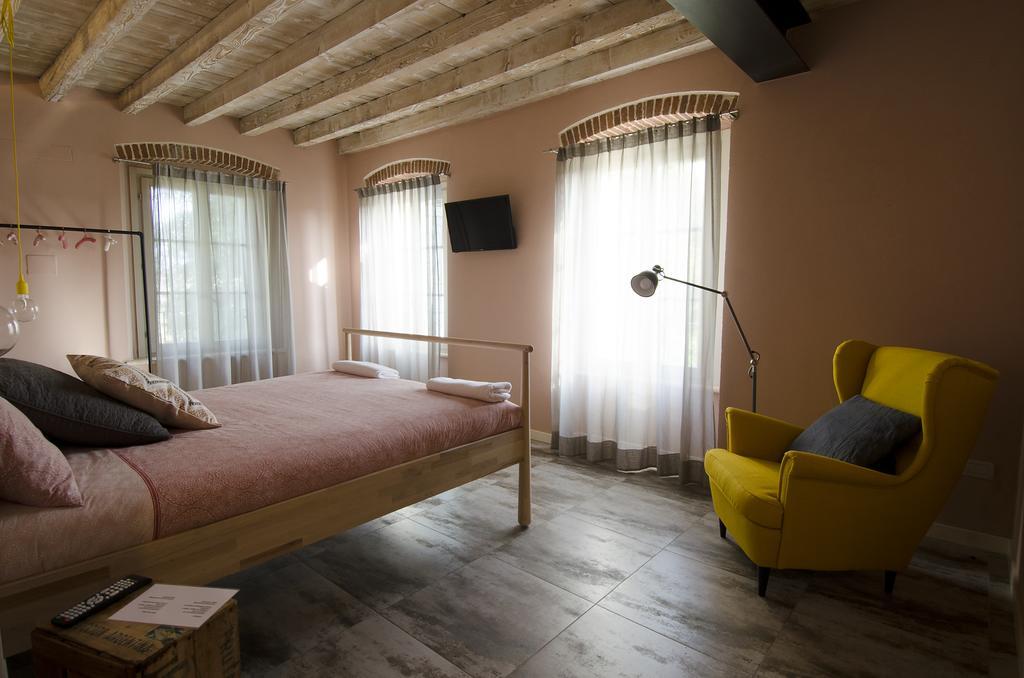 La Piana Bed & Breakfast Monzambano Ngoại thất bức ảnh